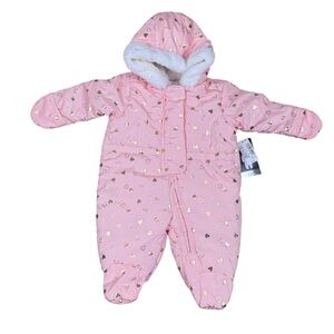 NWT The Children’s Place Pink Gold Metallic Hearts Bunting Snowsuit 0-3 Months